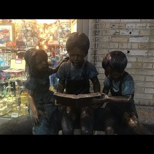 Meet your Posher, Raquel